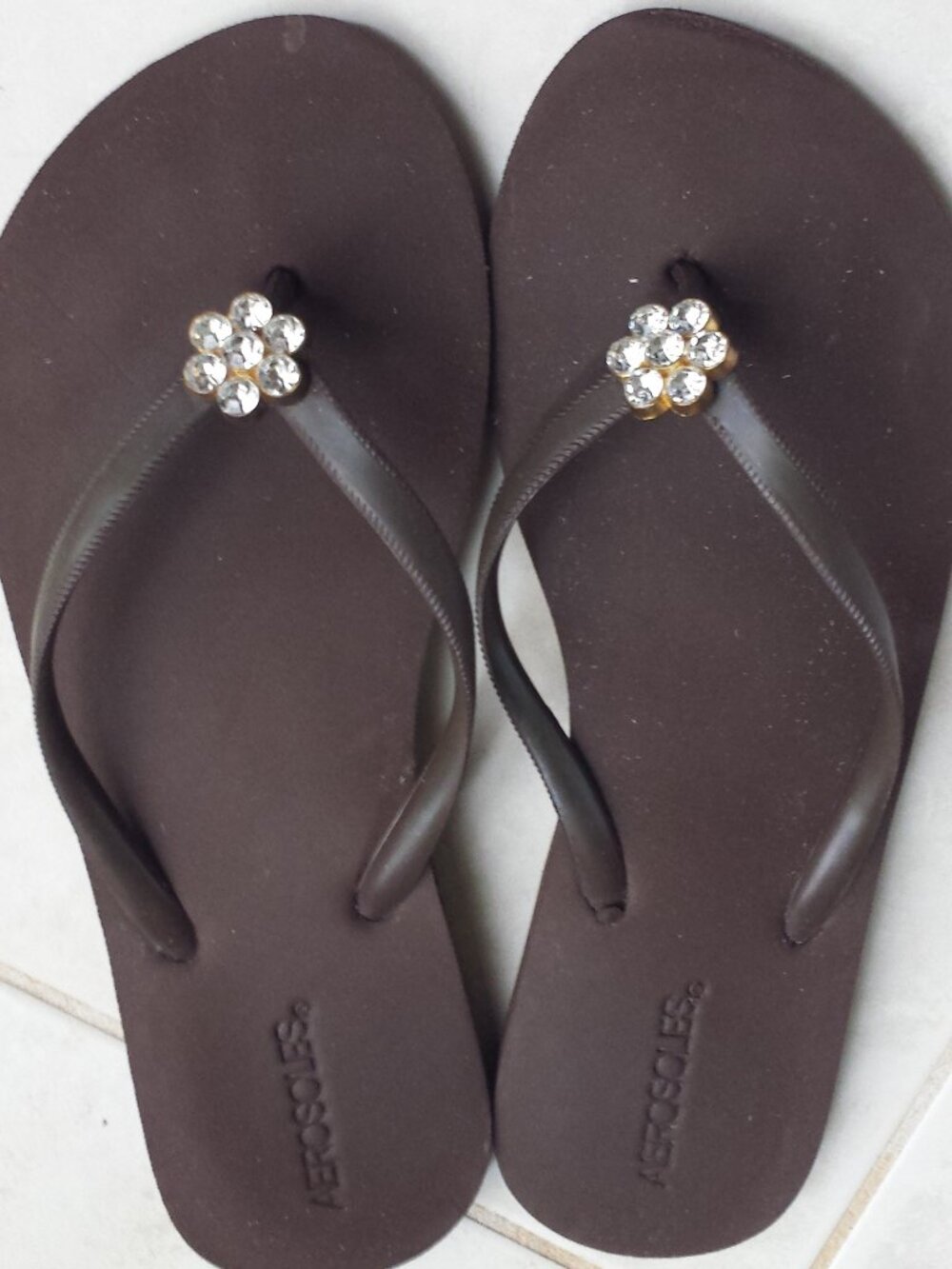 NWOT Brown Aerosoles Flip-Flops